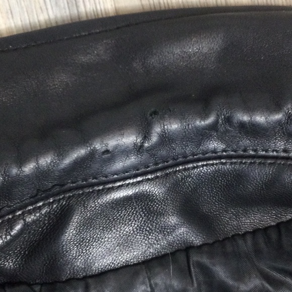 Used Avanti Black 100% Leather Jacket, Large - Picture 8 of 16